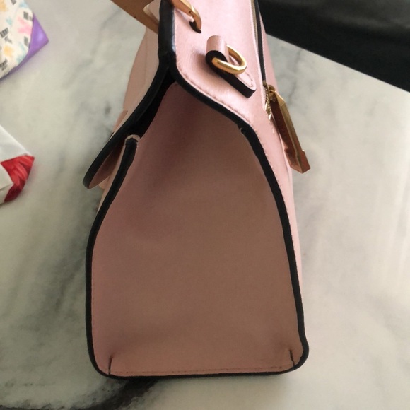 brand new coccinelle bag - Picture 3 of 11